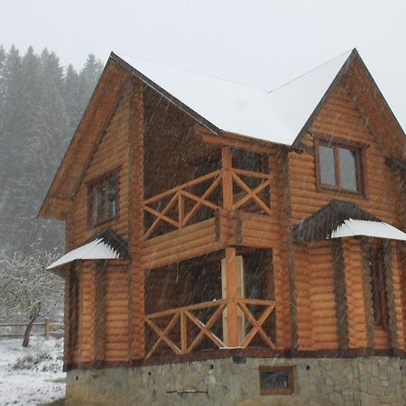 Sadyba Kazkove Dzherelo Verkhovyna Esterno foto
