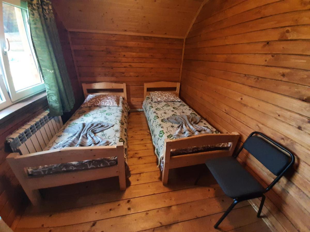 Sadyba Kazkove Dzherelo Verkhovyna Esterno foto