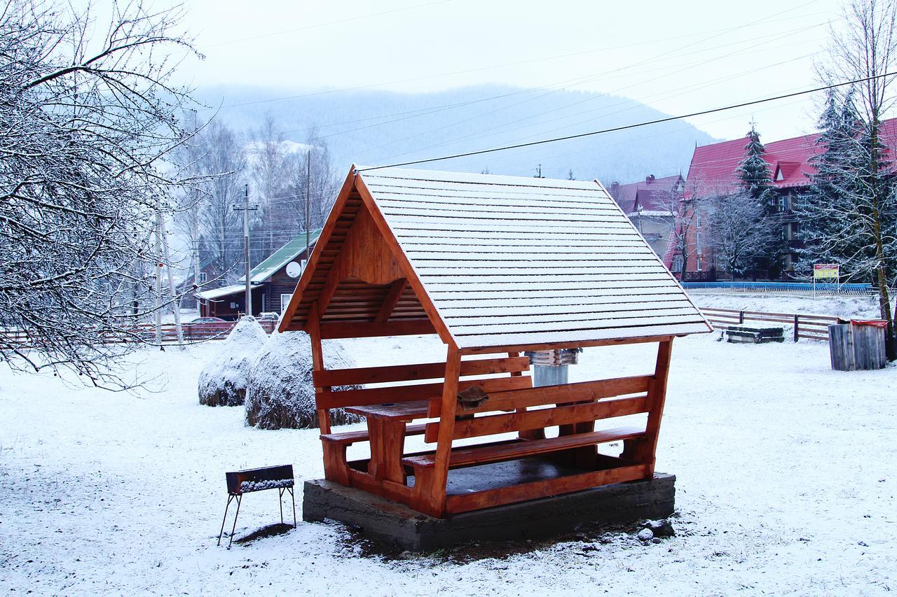 Sadyba Kazkove Dzherelo Verkhovyna Esterno foto