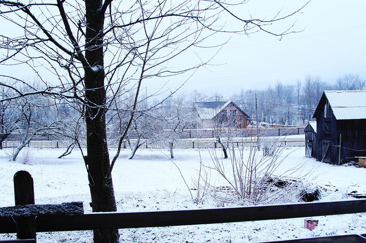 Sadyba Kazkove Dzherelo Verkhovyna Esterno foto