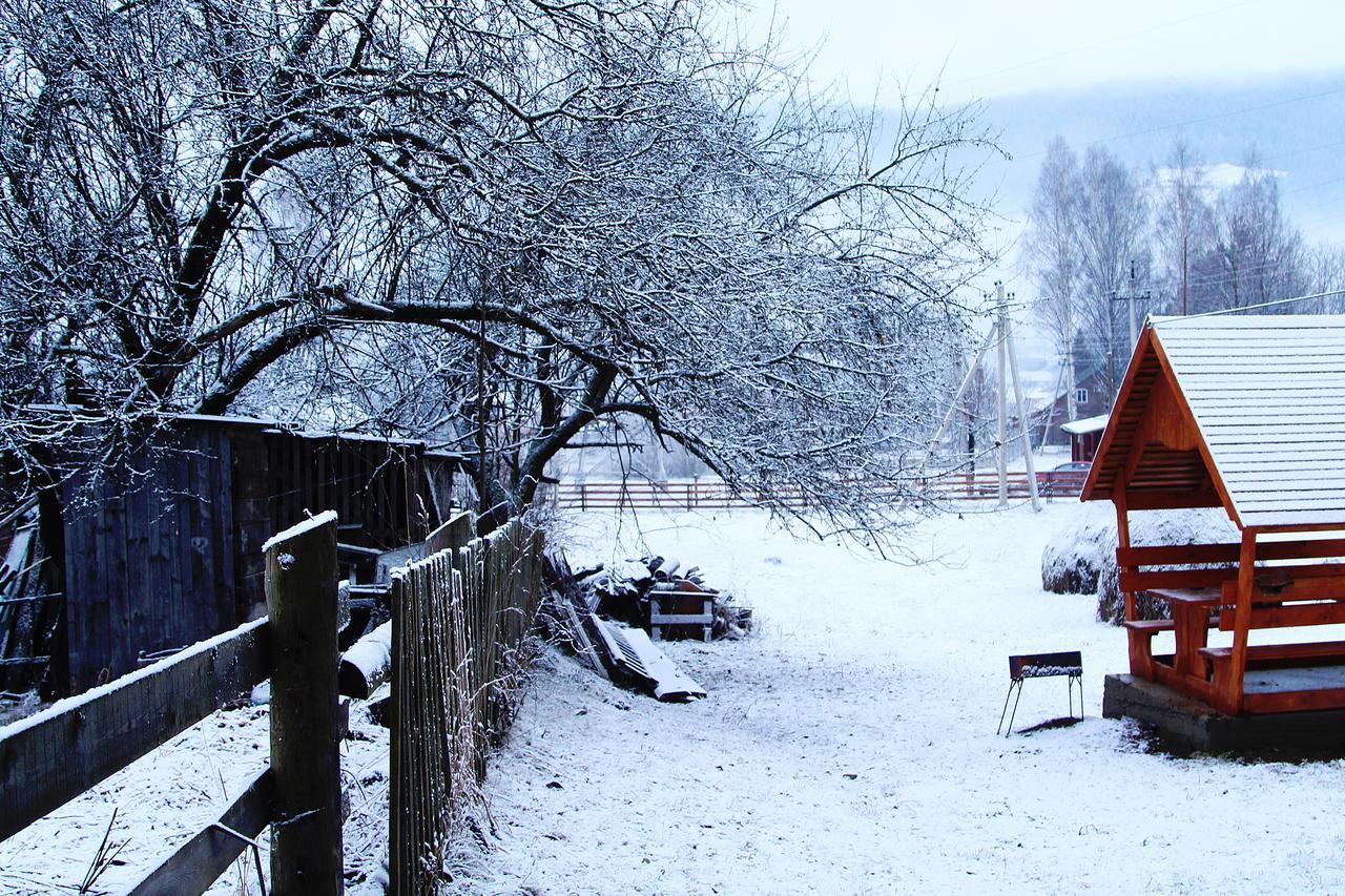 Sadyba Kazkove Dzherelo Verkhovyna Esterno foto